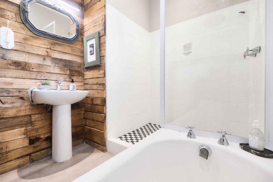 6 Bedroom Property for Sale in Northcliff Western Cape